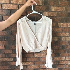 FOREVER 21 ADORABLE PARTY/SPECIAL OCCASION SHIRT!